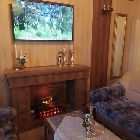 Dworek Biala Dama Z Klimatyzacja