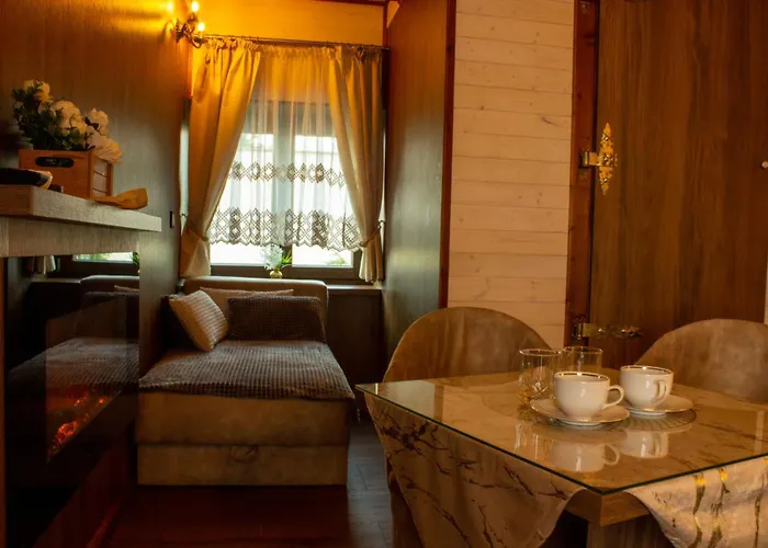 Dworek Biała Dama Klimatyczne Gniezno