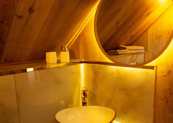 Dworek Biała Dama Klimatyczne Gniezno