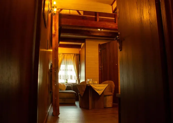 Dworek Biała Dama Klimatyczne Pensjonat Gniezno