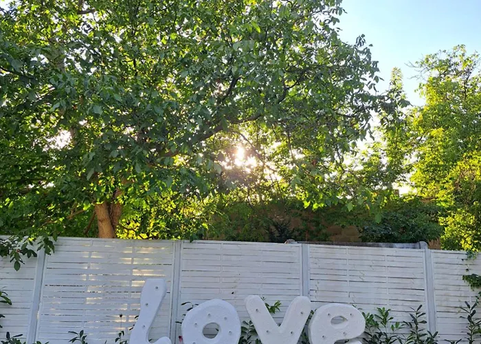 Dworek Biała Dama Klimatyczne 4*